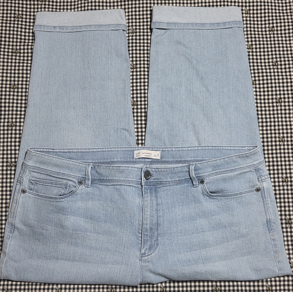 J. Jill Authentic Fit Cropped Jeans - Picture 8 of 15